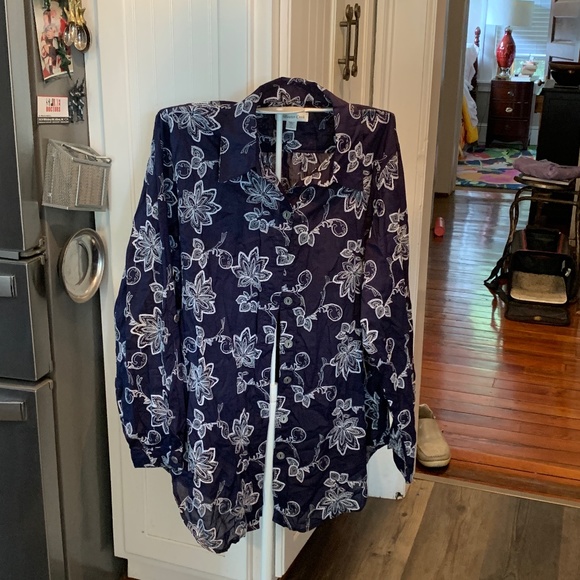 Coldwater Creek Tops - Coldwater Creek all over embroidered tunic. NWT .‎ Retail 119.95